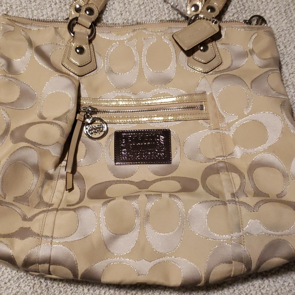 Large  Coach purse
